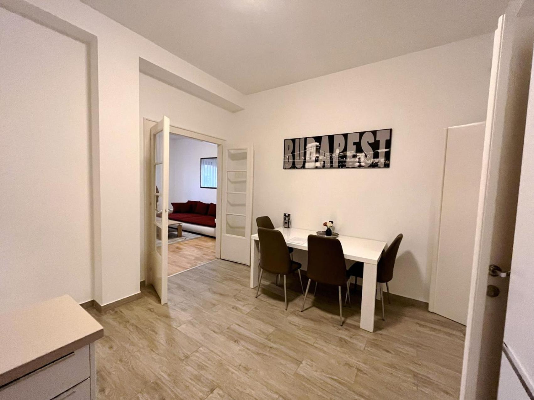 Boutique Family Apartment In The Heart Of City Budapest Esterno foto