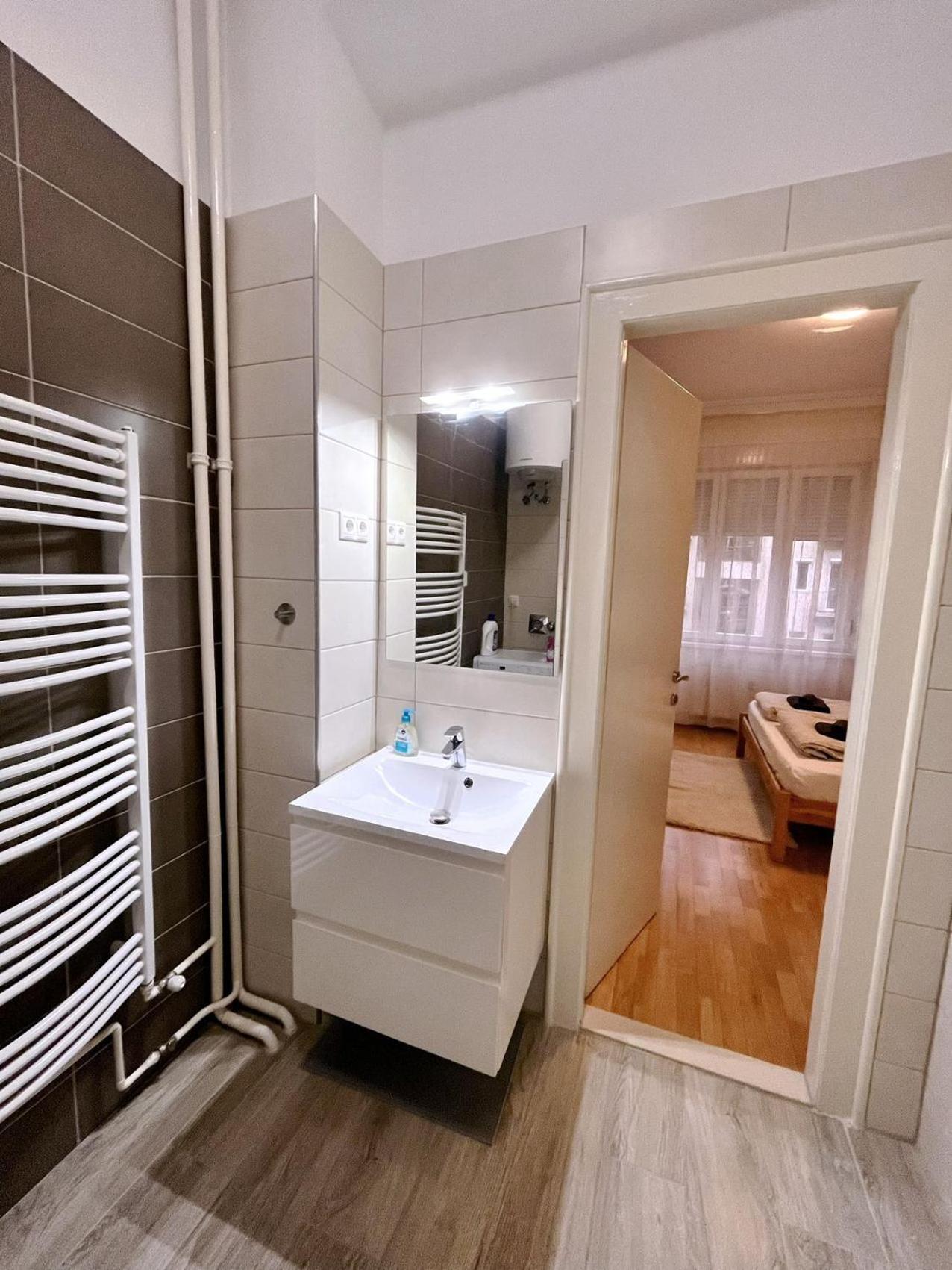 Boutique Family Apartment In The Heart Of City Budapest Esterno foto