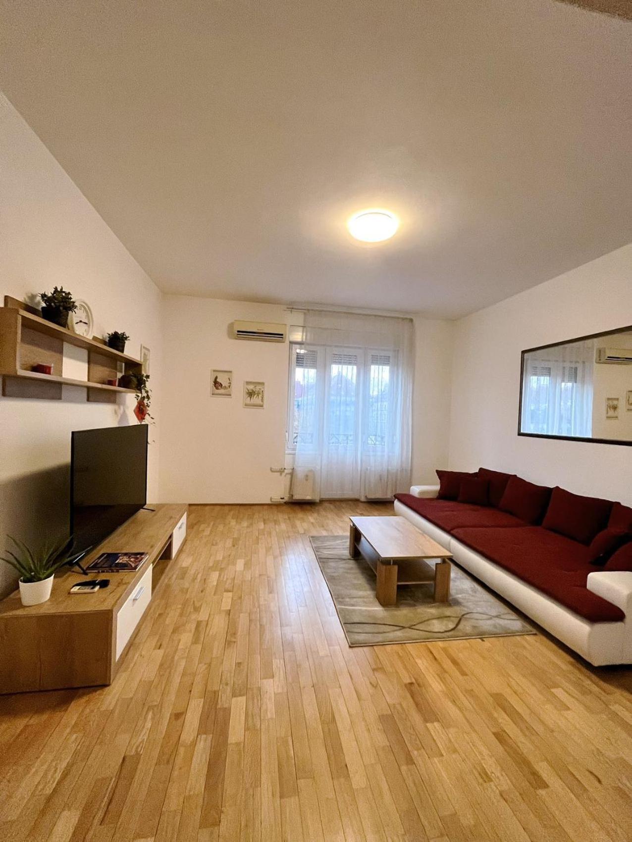 Boutique Family Apartment In The Heart Of City Budapest Esterno foto